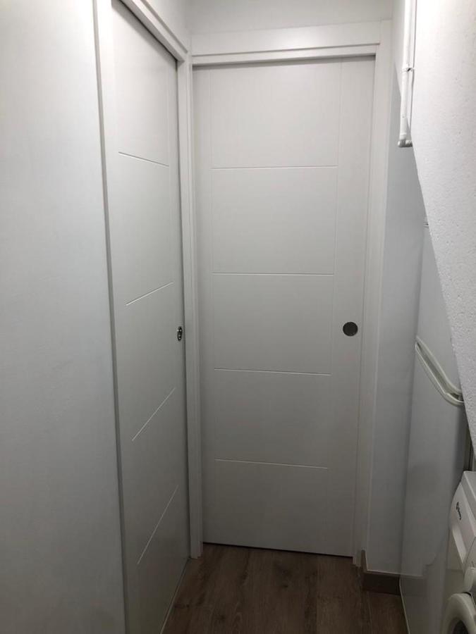 Alojamiento Karina Apartment Les Exterior photo